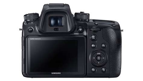 Беззеркальный фотоаппарат Samsung NX1 Body