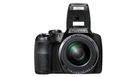 Компактный фотоаппарат Fujifilm FinePix S8200
