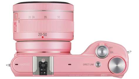 Беззеркальный фотоаппарат Samsung NX2000 Kit Pink